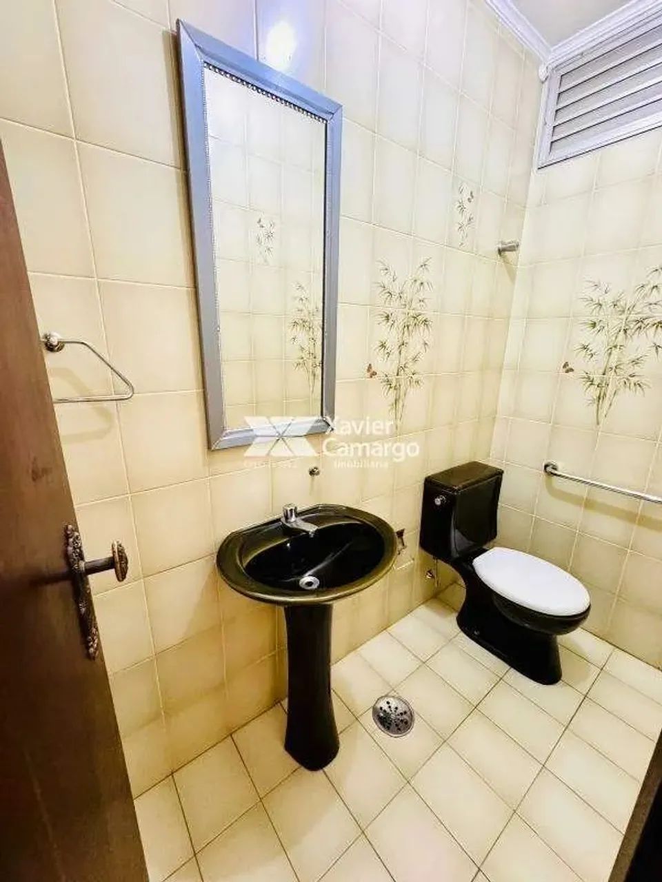 Apartamento com 3 quartos, sendo 1 suíte no Centro. - Foto 2