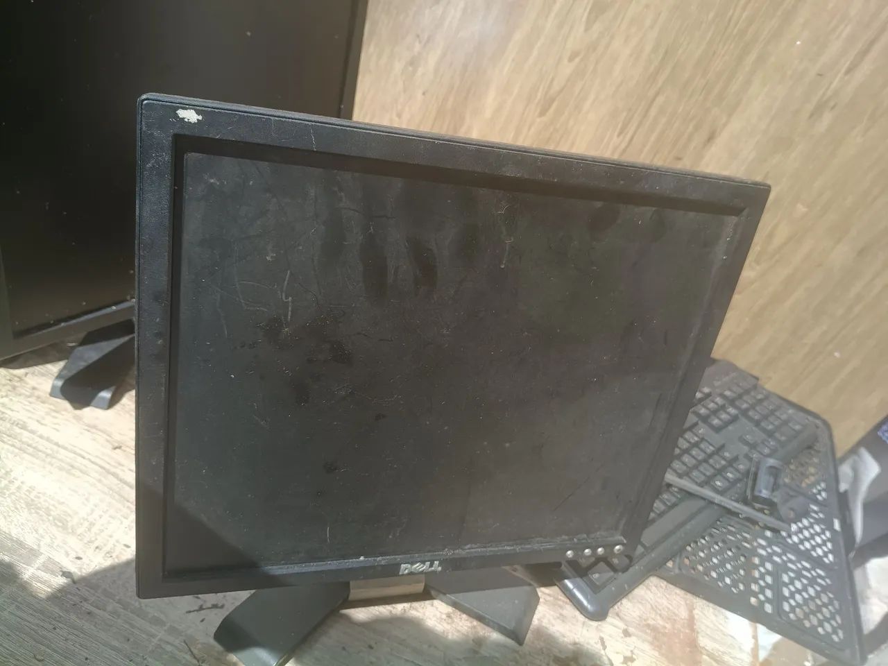 monitor LCD antigo da Dell,não funciona 