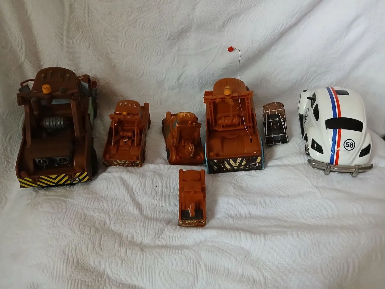 Lote de carrinhos pixar e fusca 53 !! - Foto 3