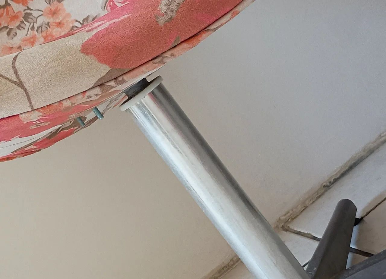 2 Poltronas giratórias florais  - Foto 4