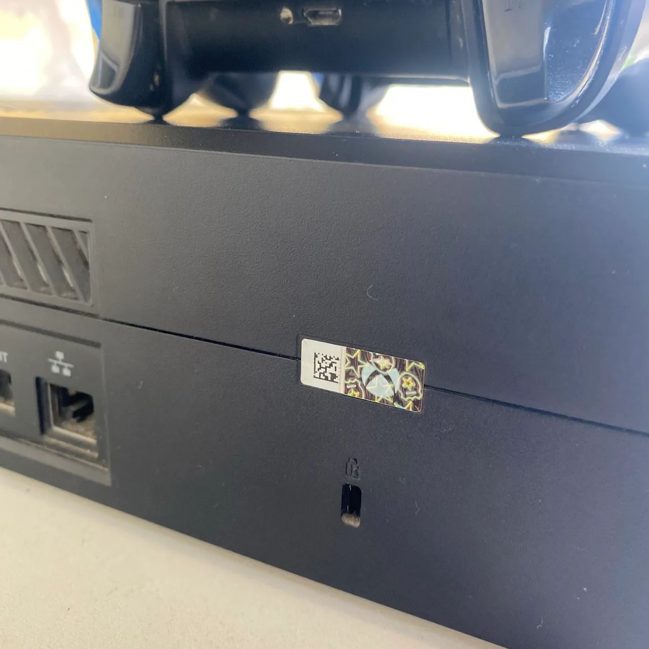 Xbox One fat 1TB + 2 controles - Foto 5