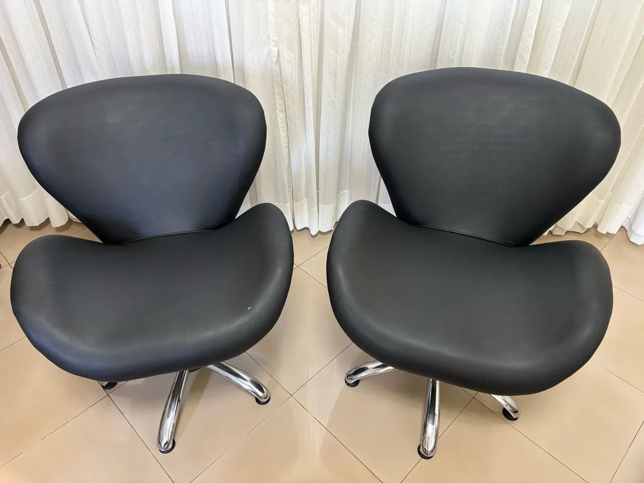 Poltronas giratórias  - Foto 2