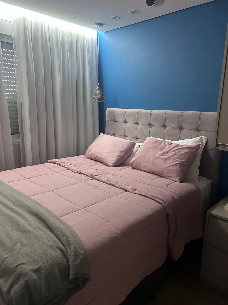 Cabeceira estofada cama queen