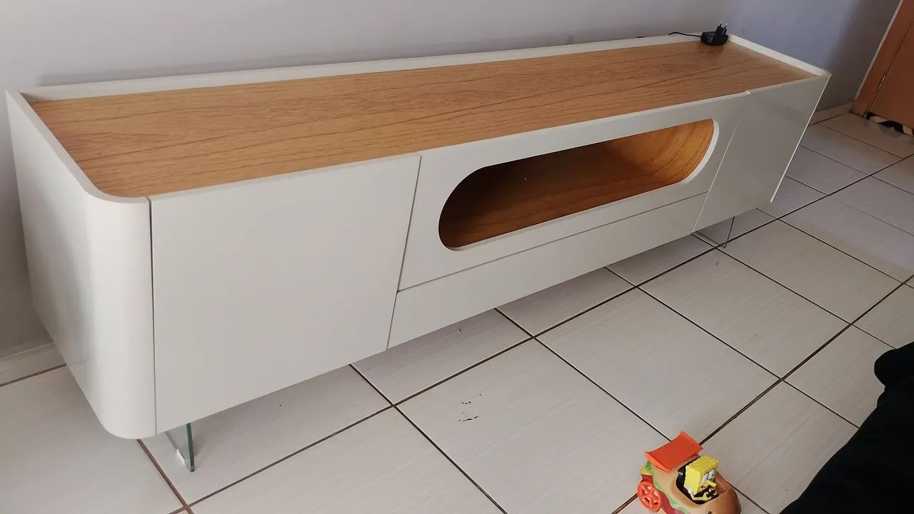 Sofá retrátil e rack  - Foto 2