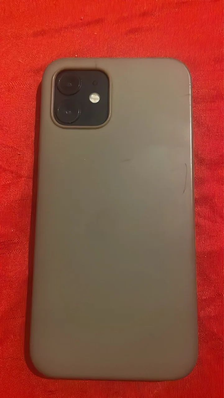 iPhone 12 ( Não tá ligando)  - Foto 2