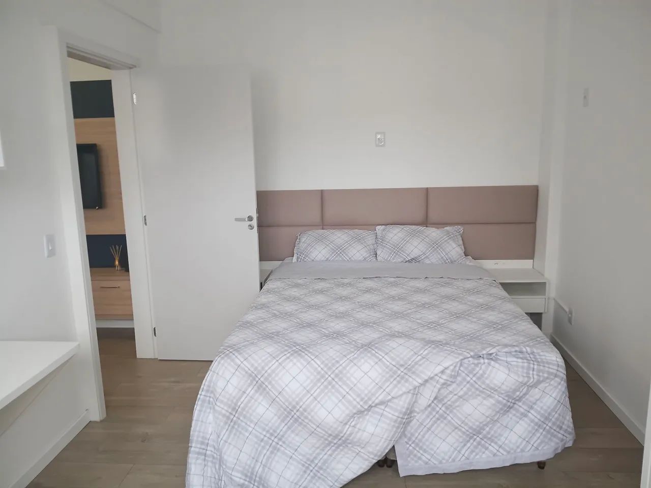 Apartamento no Centro de Florianópolis para locação- mobiliado - Foto 3