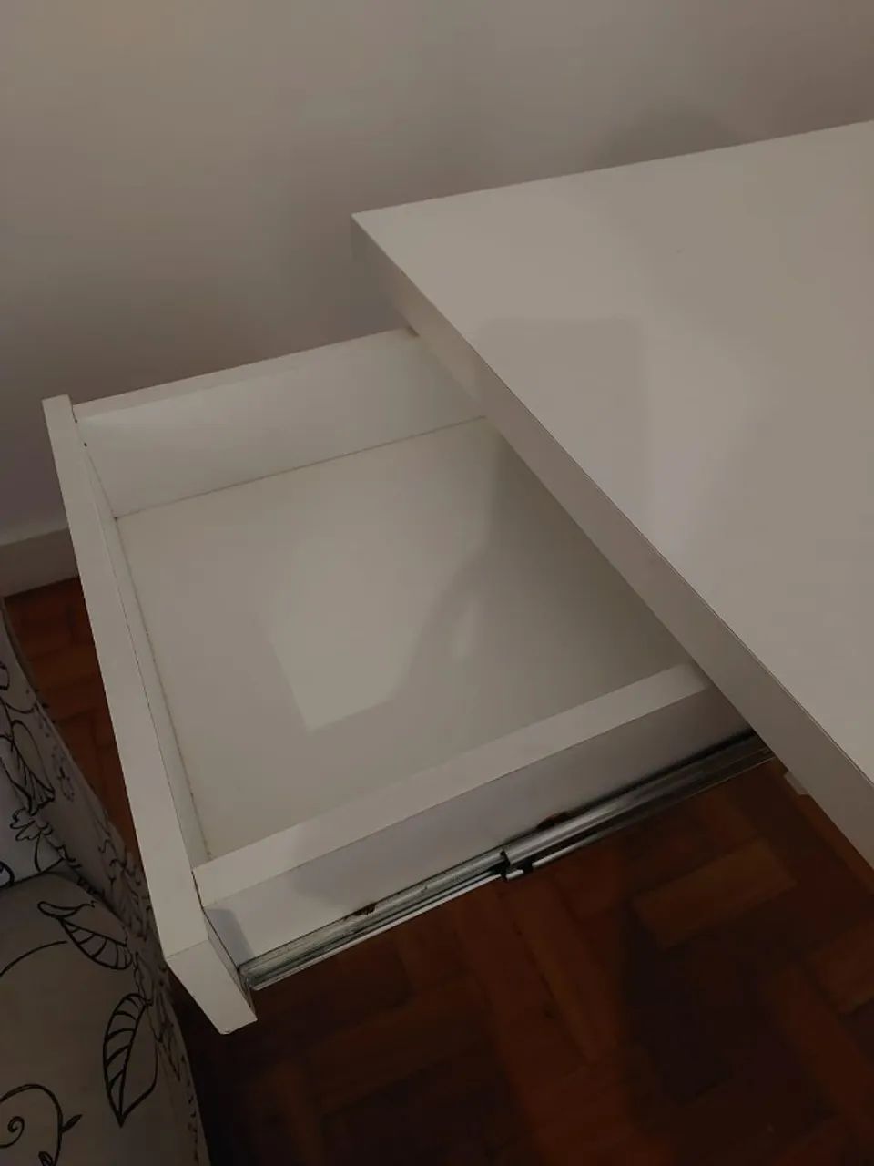 Mesa de Escritório Branca  - Foto 4