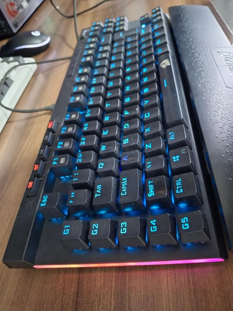 Teclado Gamer Redragon Magic-Wand Pro com avariasRGB, Switch Brown - Foto 2