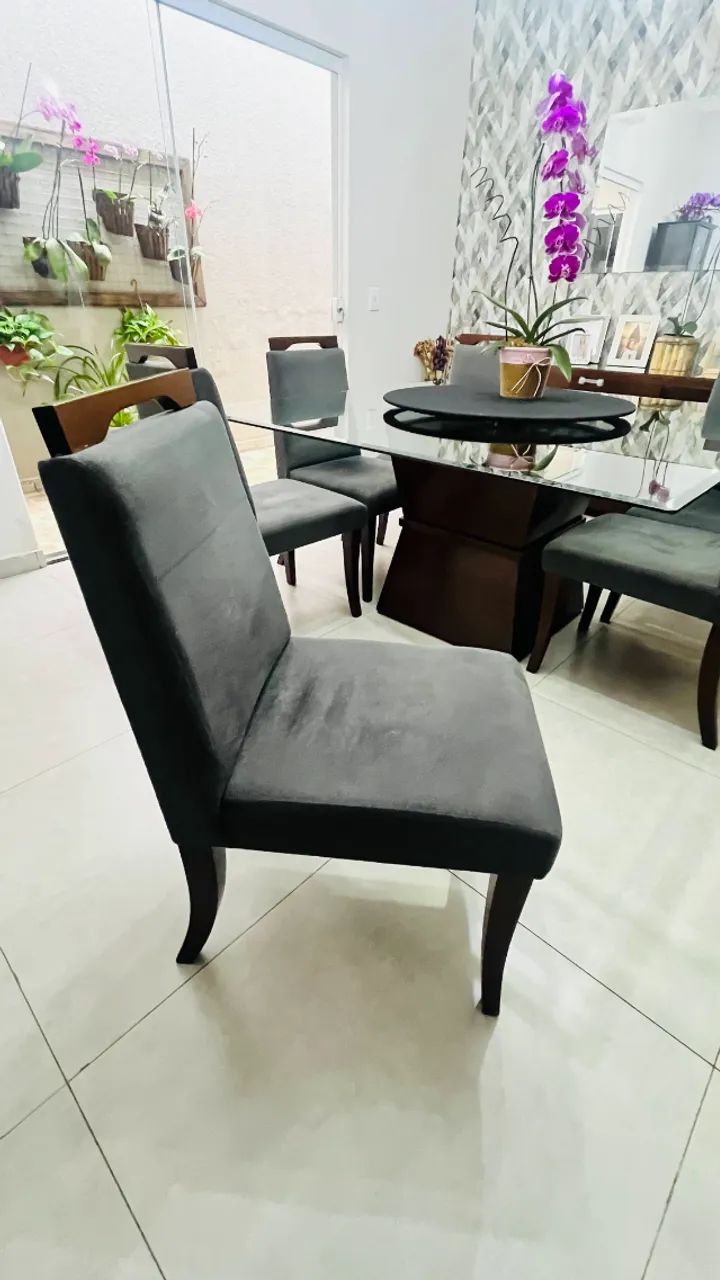 Mesa de jantar quadrada com 6 cadeiras - Foto 3