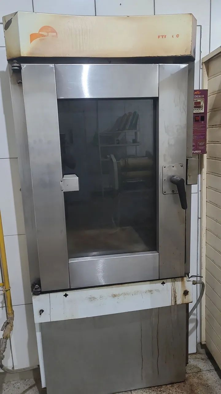 Produtos de padaria e supermercado 