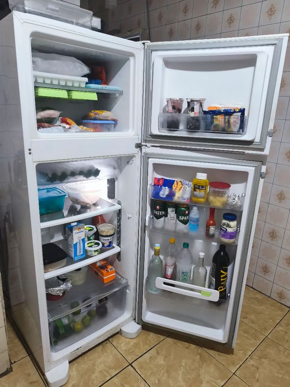 Vendo Geladeira Cônsul  - Foto 2