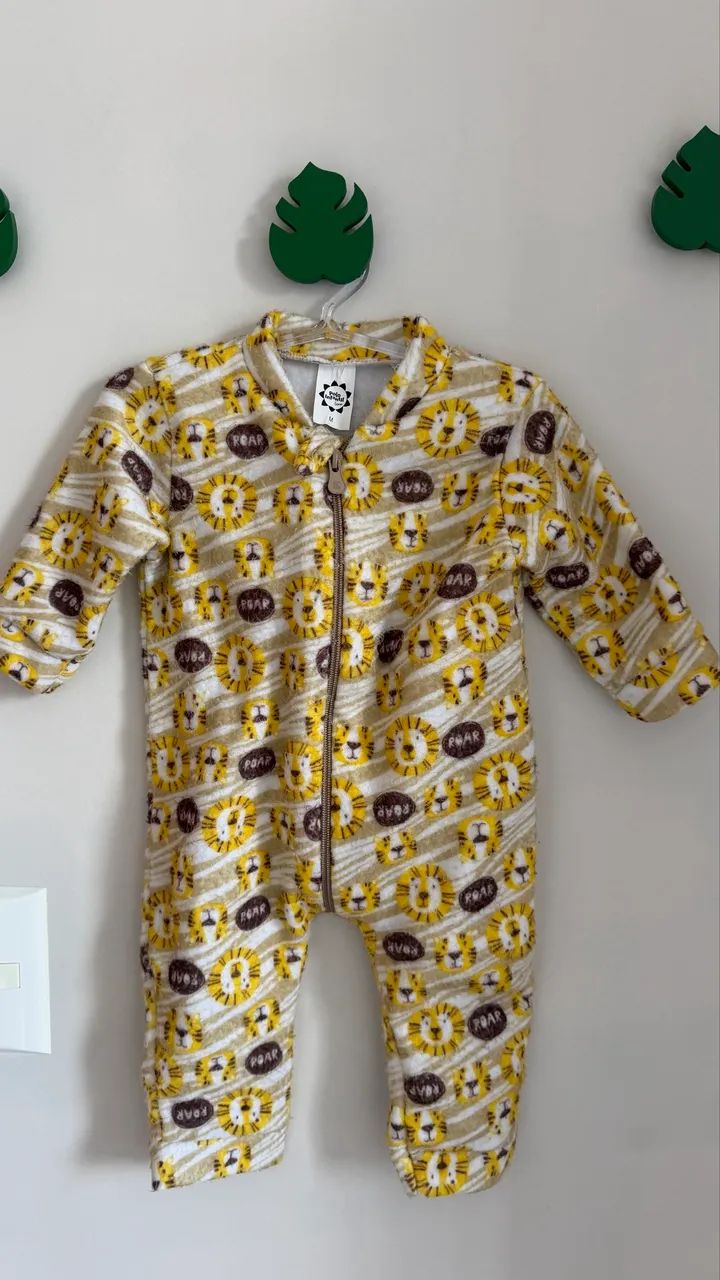 Vendo roupas infantis