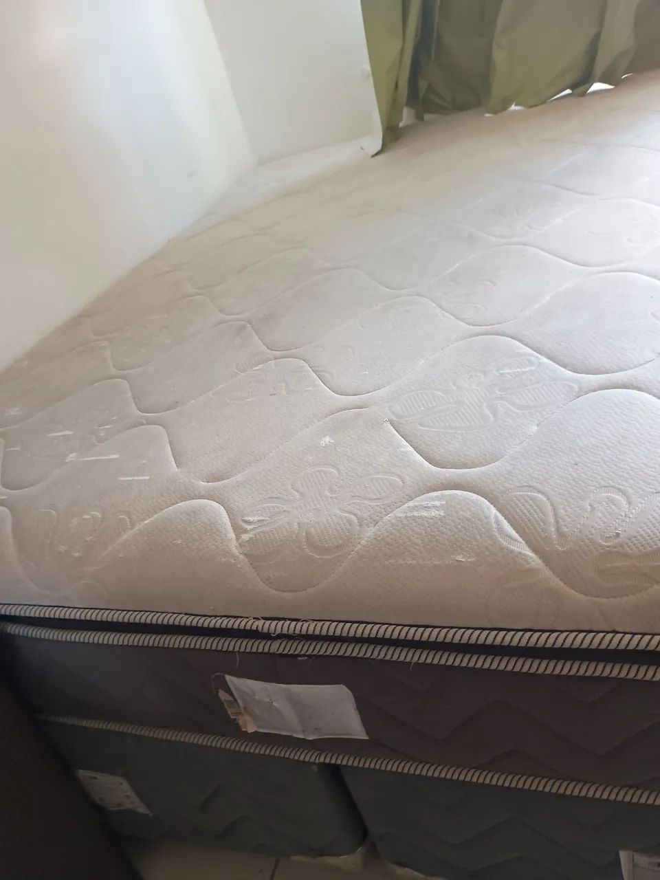 Cama de casal queen marca eurosono  - Foto 5