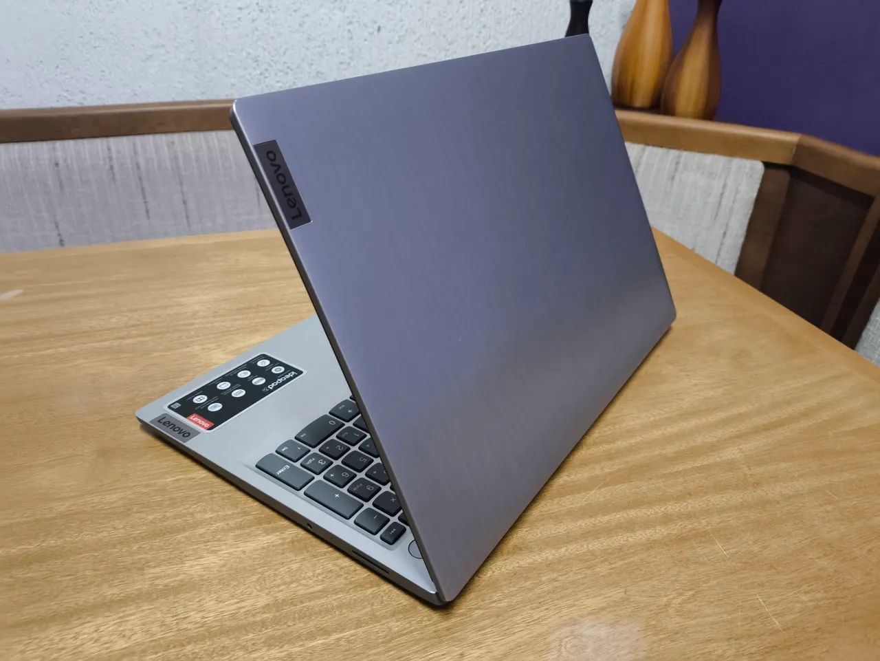 Notebook Lenovo Ideapad 3i, novinho, com SSD, Windows 11, tela de 15.6 polegadas - Foto 5