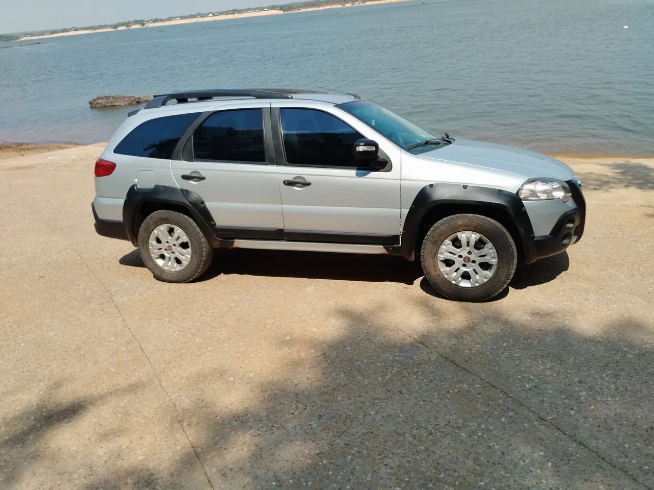 Fiat Palio Week.adv.lock.dualogic 1.8 Flex 2011 - Foto 2