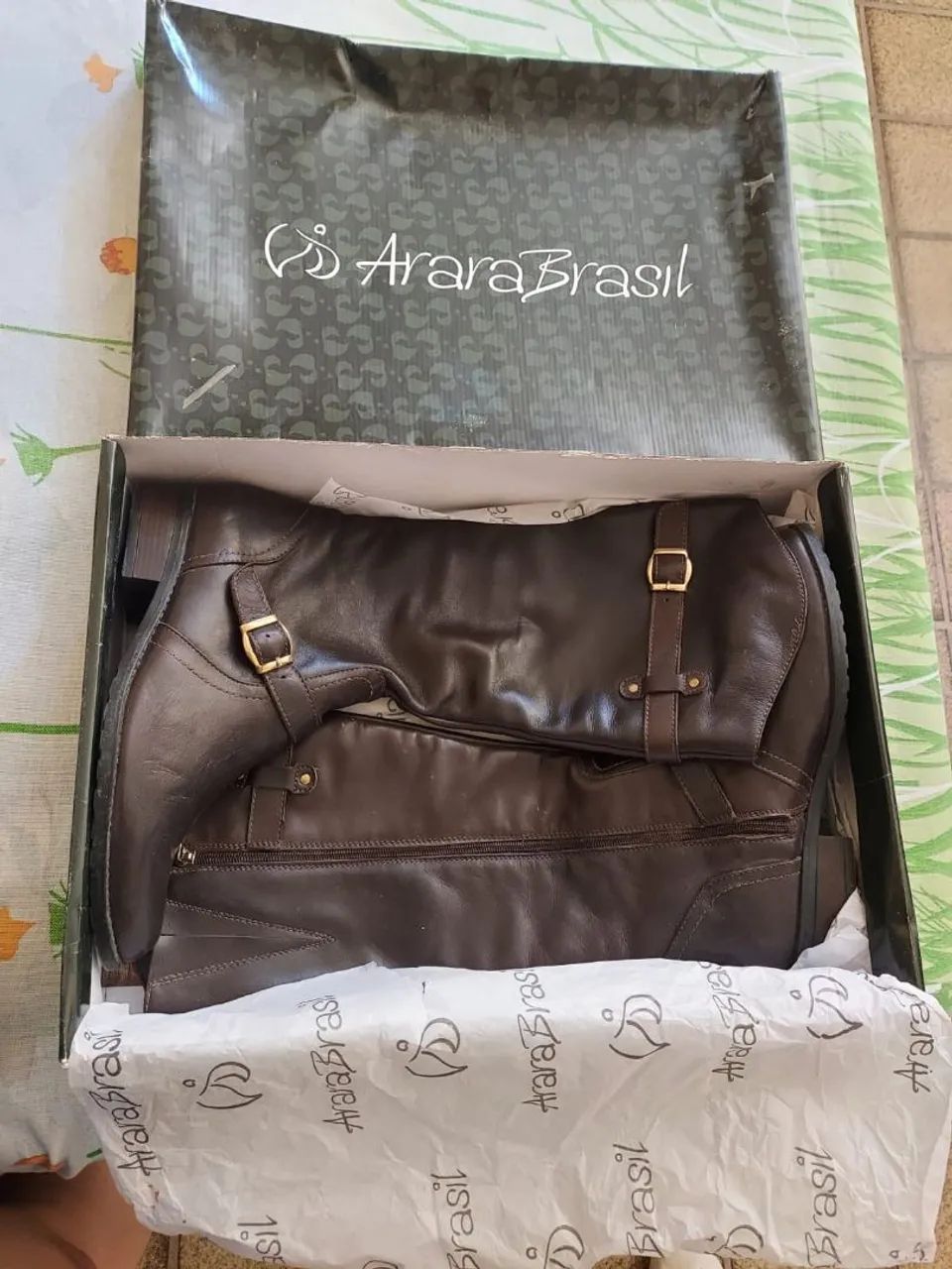 Bota feminina de couro - Foto 2