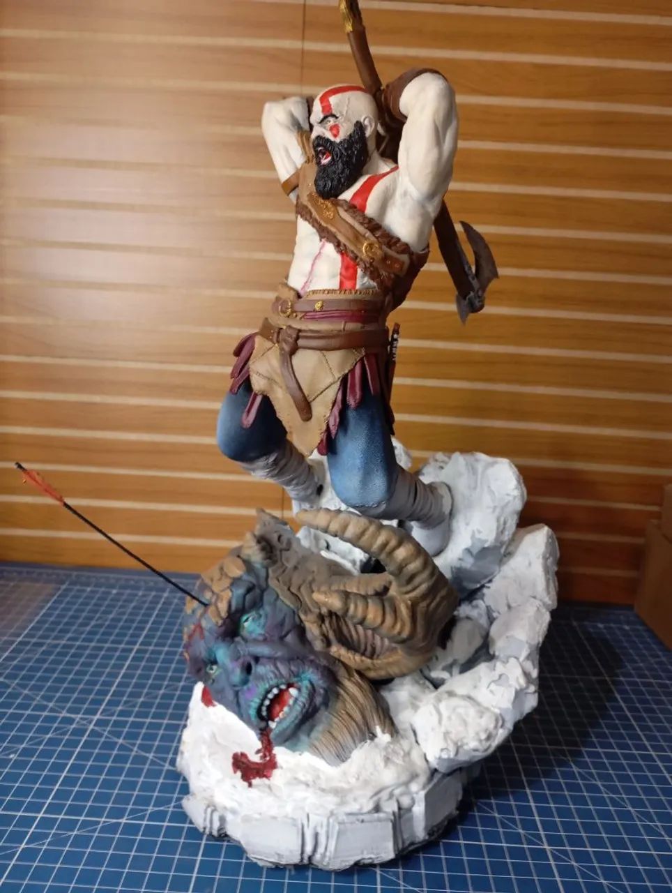 Kratos estatua 3d 45 cm +- - Foto 2