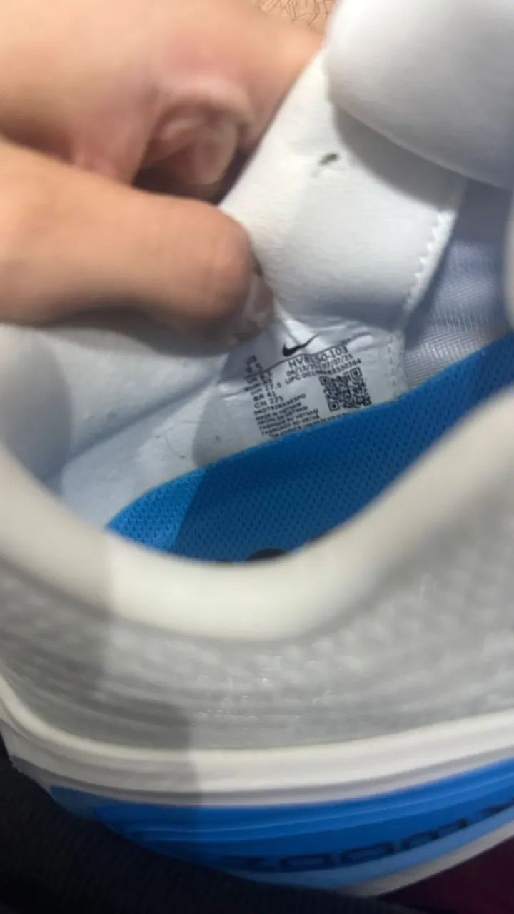 Tênis Nike Vomero Plus - Foto 2
