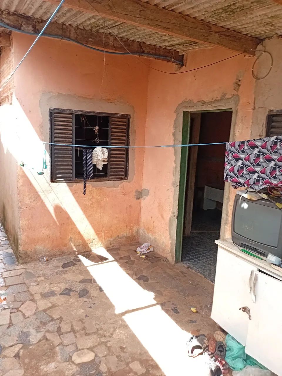 Vendo ou troco casa em águas lindas  - Foto 3