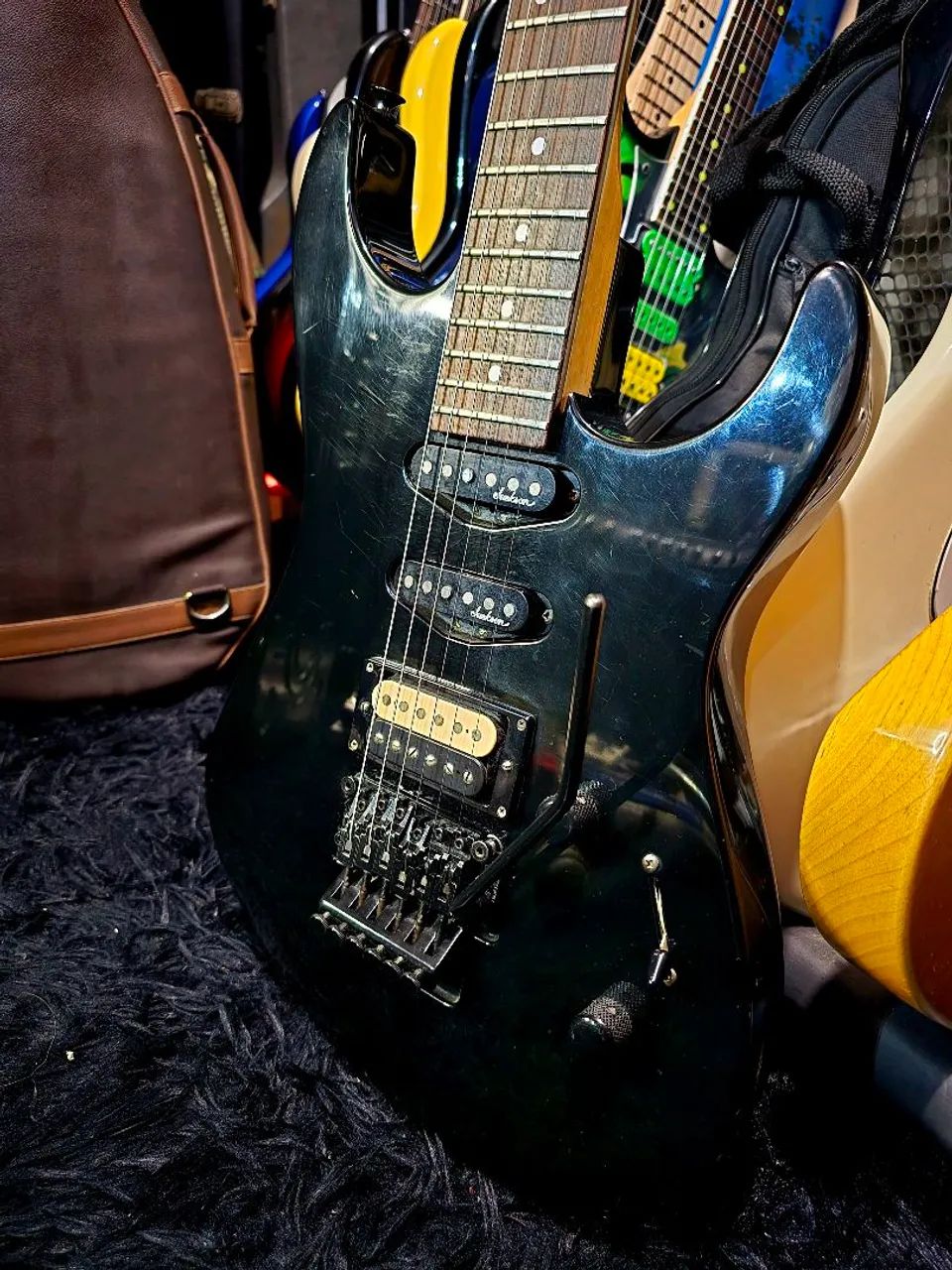 Charvel Jackson/charvel dk085 hss 1988 Japan /ñ Gibson epiphone