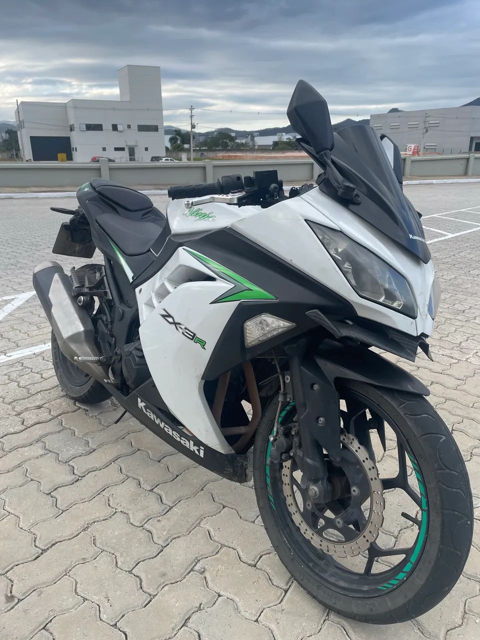 Titulo Kawasaki Ninja 300 2013 - Foto 4