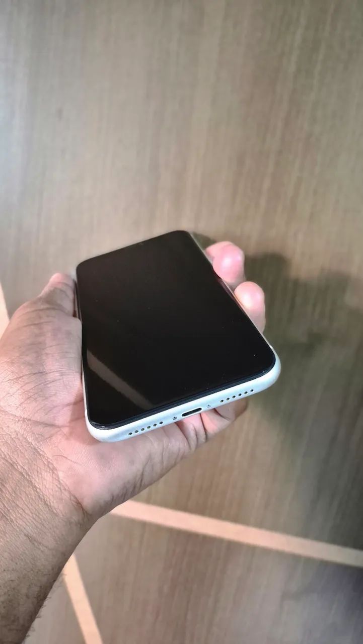 Iphone 11 (Oportunidade de troca) - Foto 2