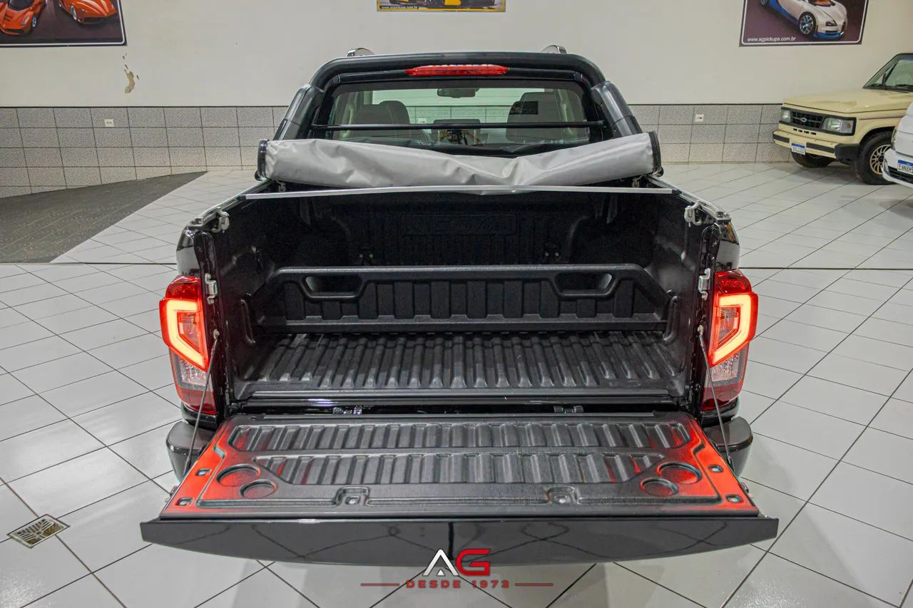 Nissan Frontier PRO4X CD 4x4 2.3 Bi-TB Die. Aut, foto 14 de 20