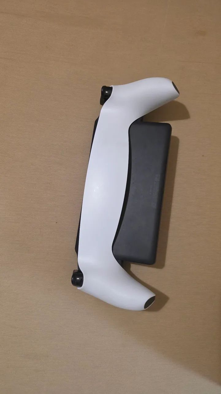 Oportunidade!! PlayStation Portal (Remote Player). - Foto 3