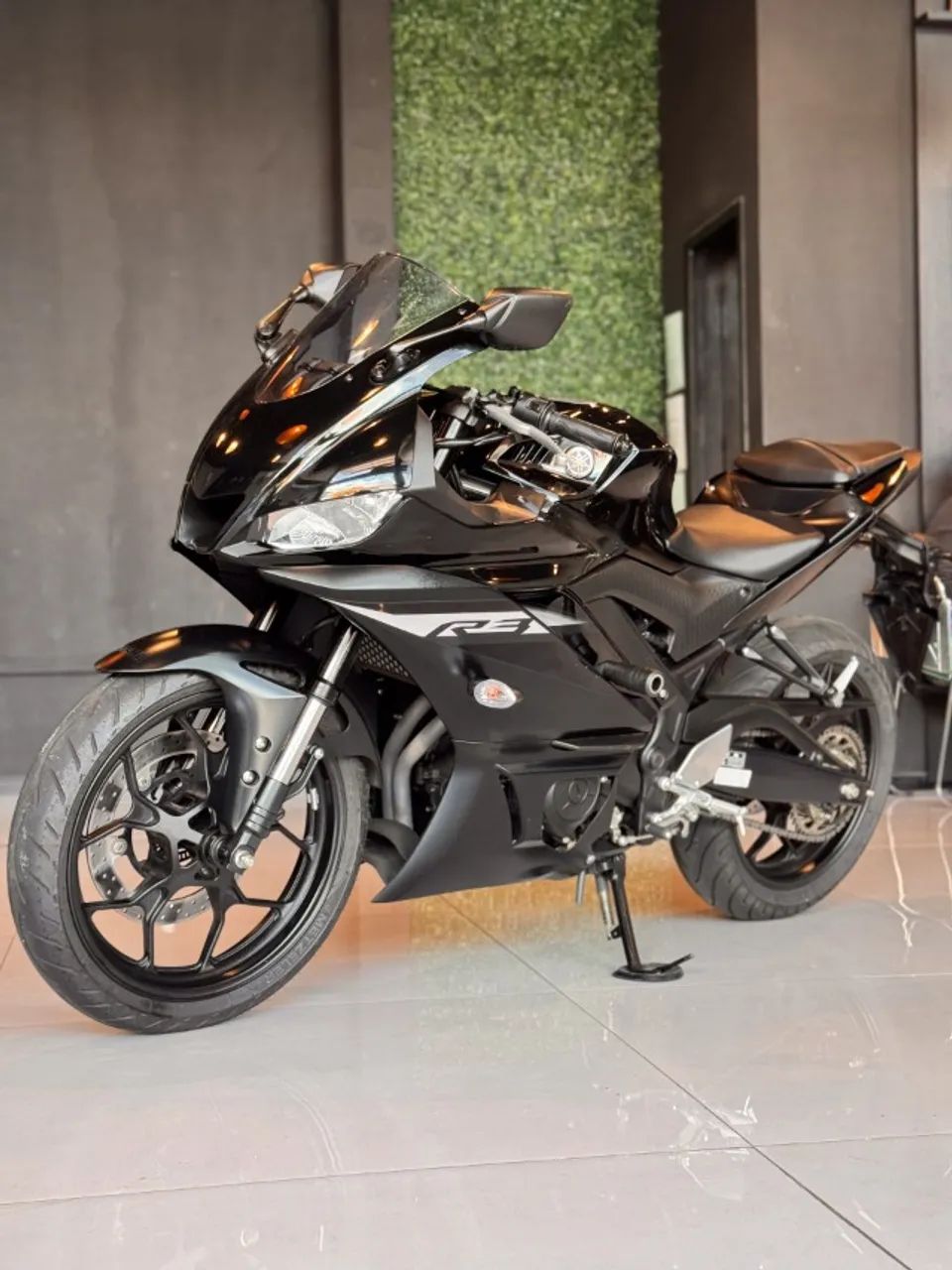 YAMAHA - YZF R3 - Foto 4