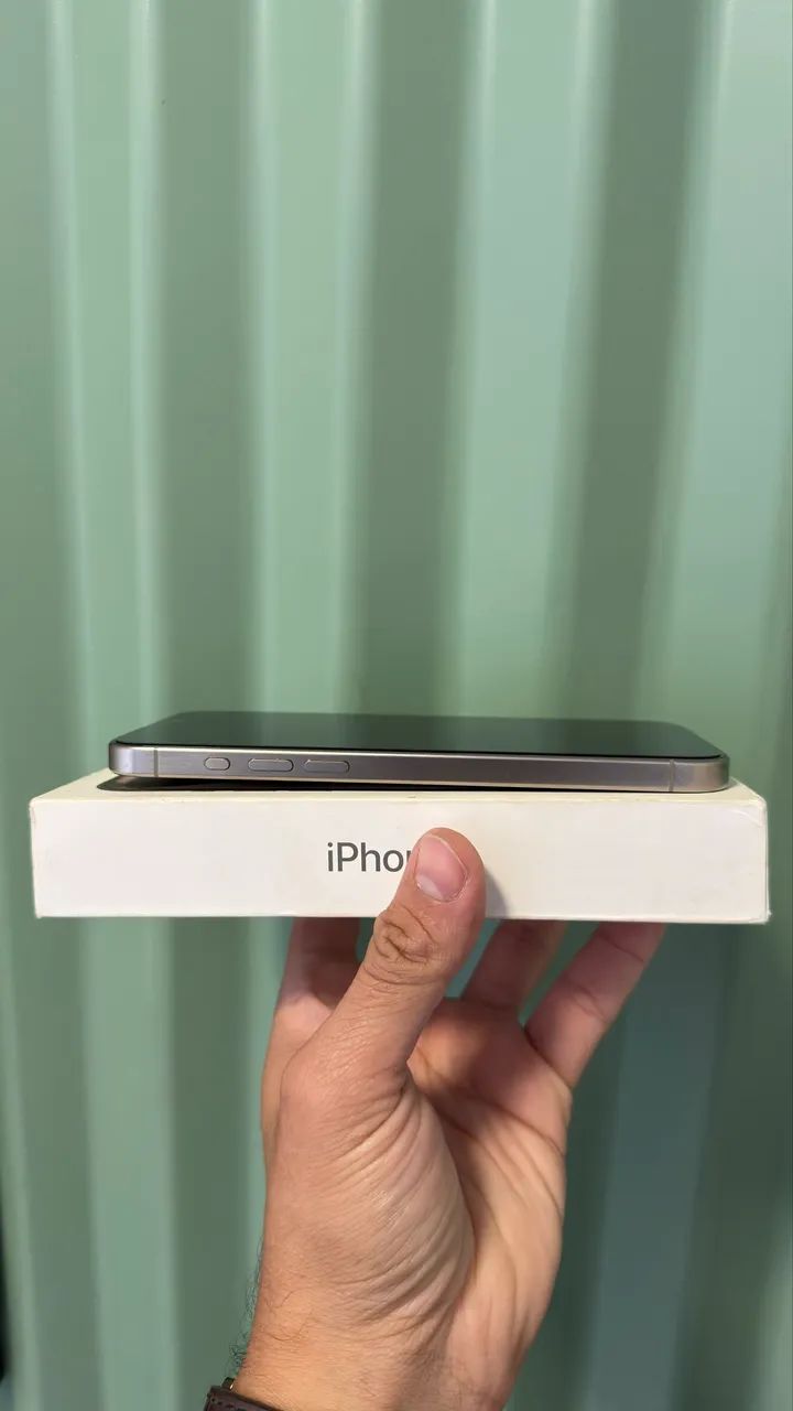 IPHONE 15 PRO MAX 256 GB IMPECÁVEL - Foto 3