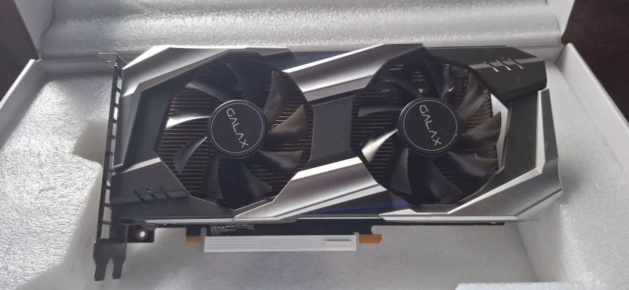 GTX 1060 6GB 192 bit Aceito gabinete game + volta