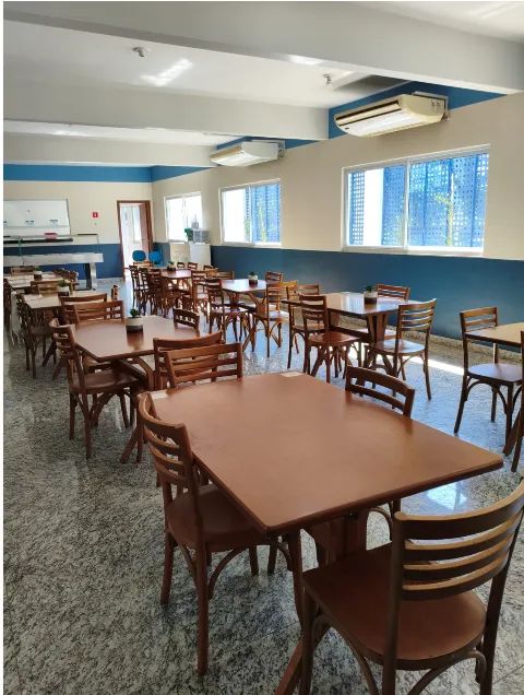 Mesa de Refeitorio / Jantar