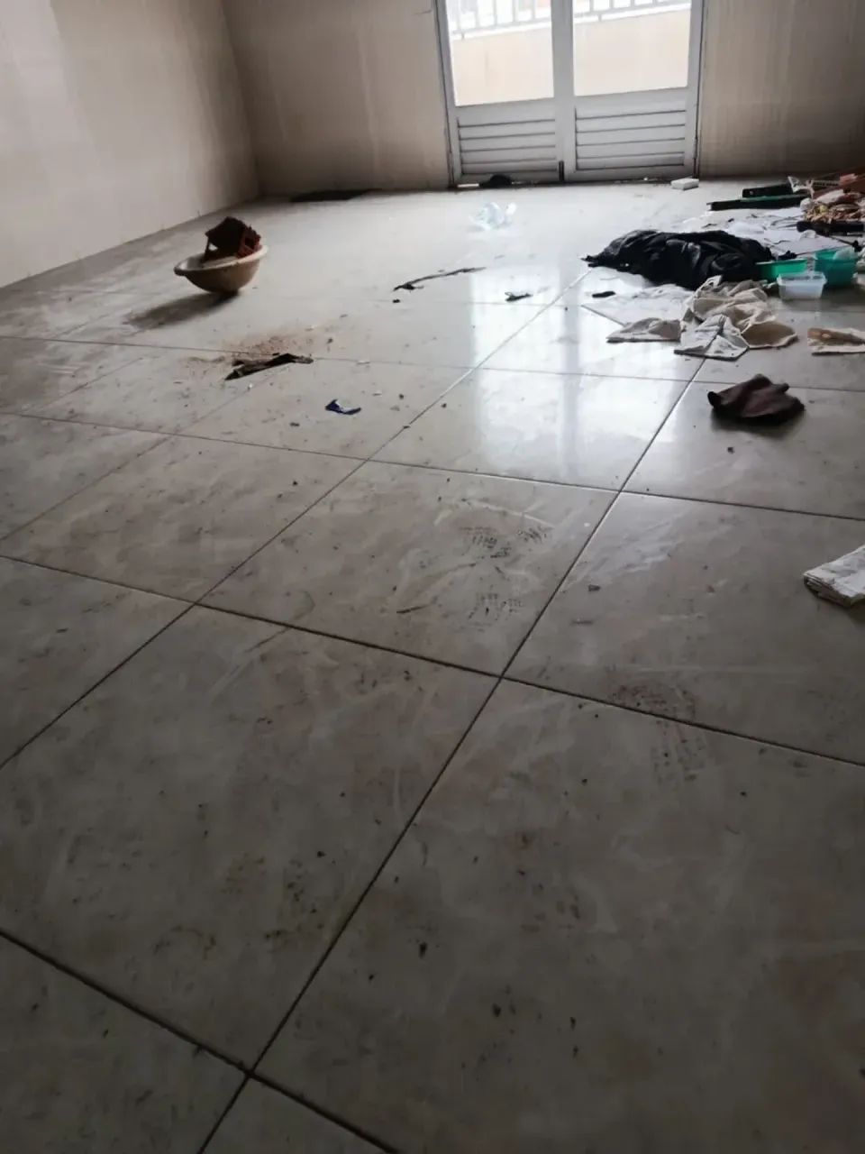 Aluga Excelente Ponto Comercial no coração do Guamá - Foto 3