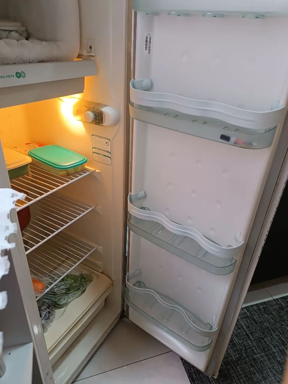 Geladeira Consul 280 litros R$550,00 - Foto 2