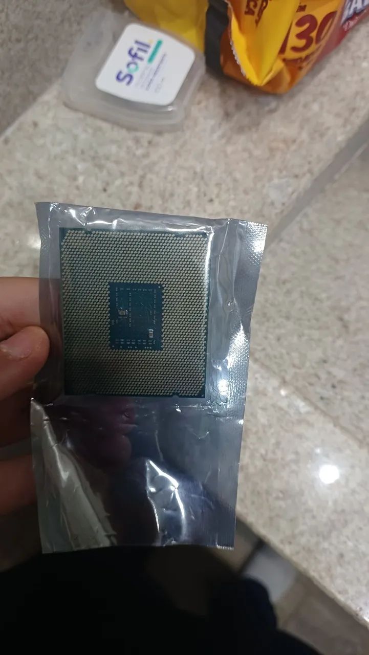 Xeon 2666v3 2.90 ghz nunca usado - Foto 2