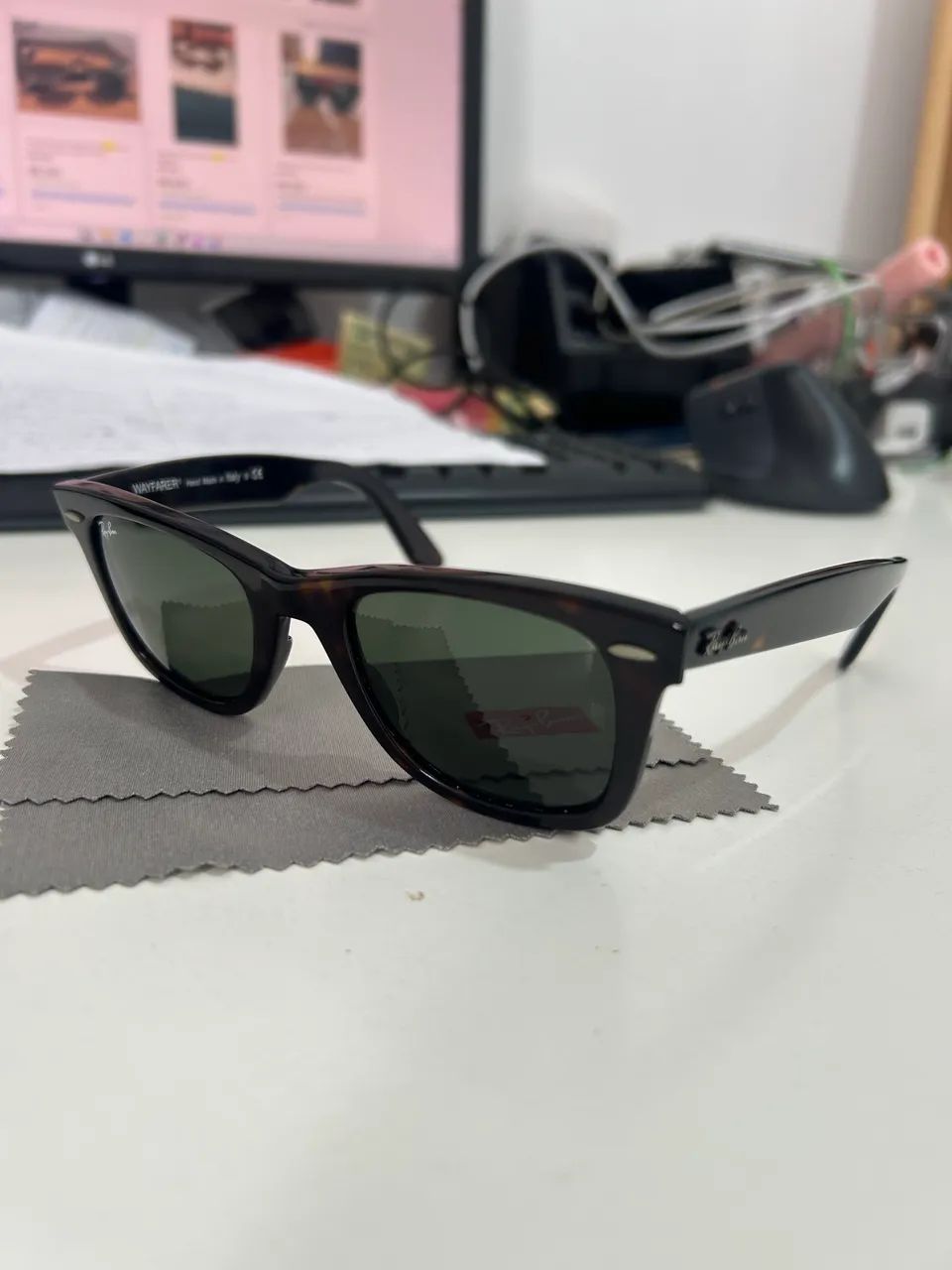 RAY-BAN RB2140 ORIGINAL WAYFARER 902