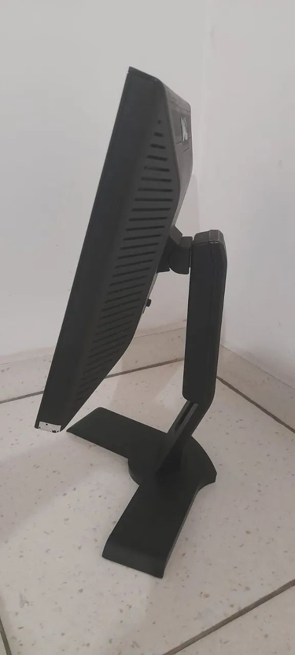Monitor Dell P170st 17 `Polegadas Ajustável - Foto 4