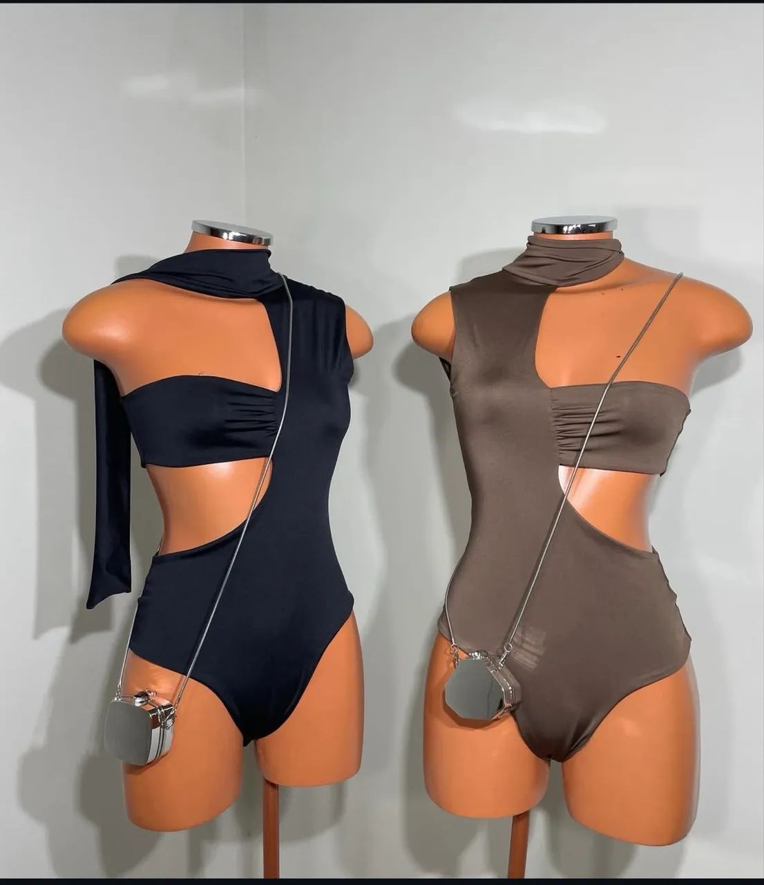 Body com detalhes sexy