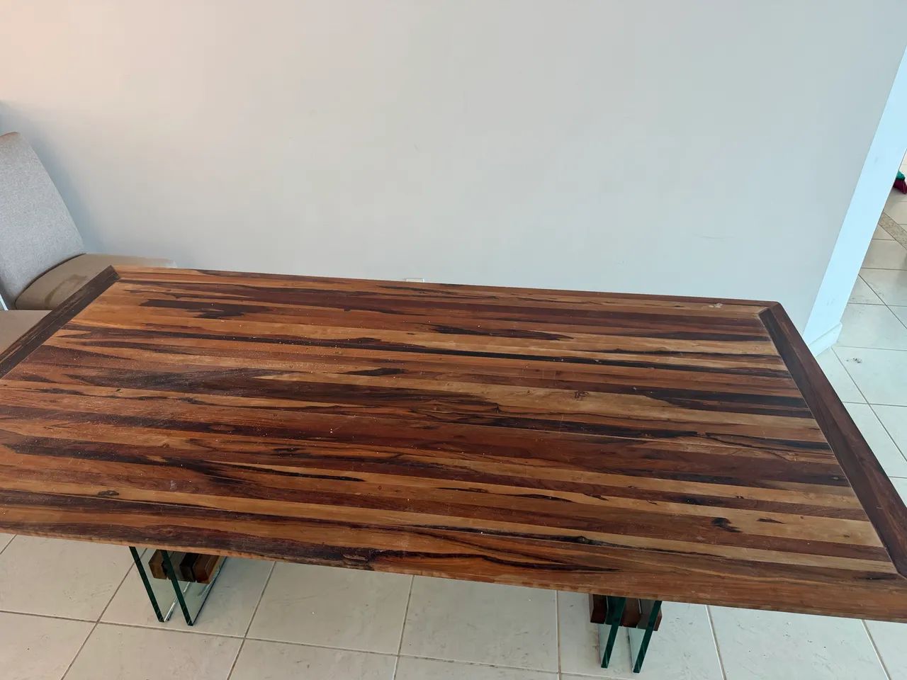 Vendo mesa em Madeira maciça  - Foto 3
