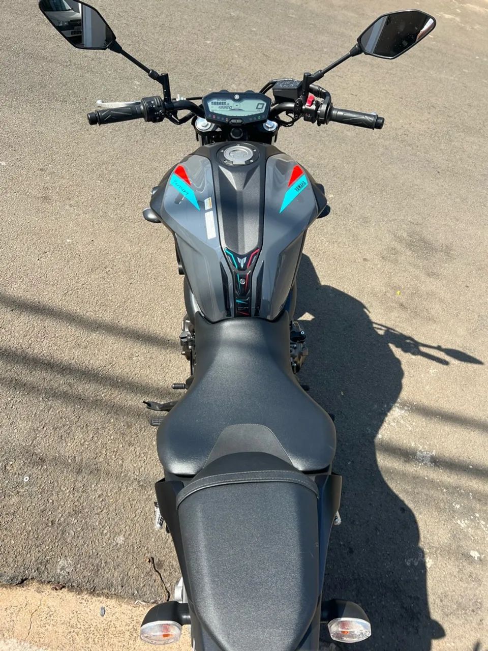 Yamaha MT07 - Foto 2