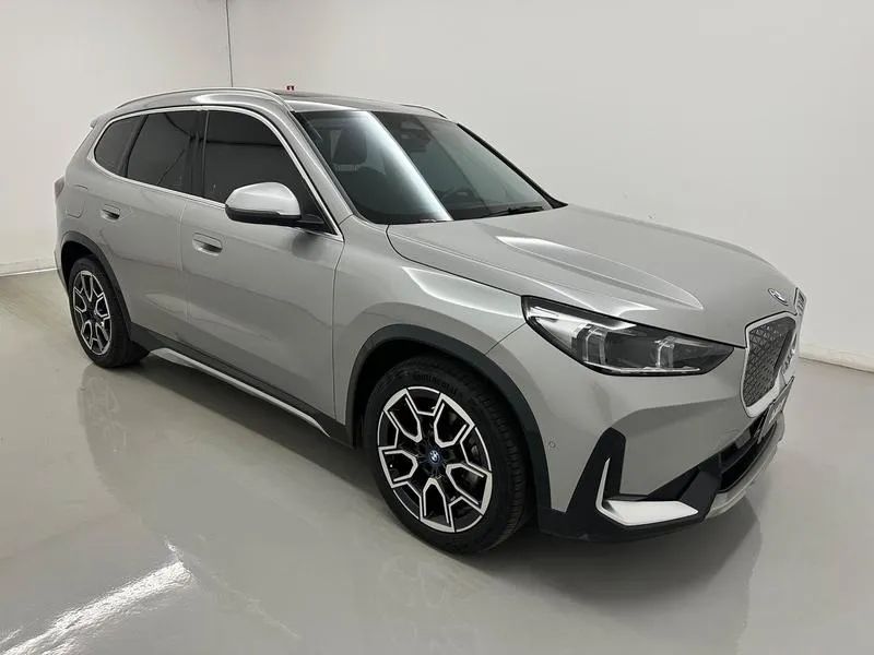 BMW Ix1 Edrive 20 X-line (elétrico) 2024 2024