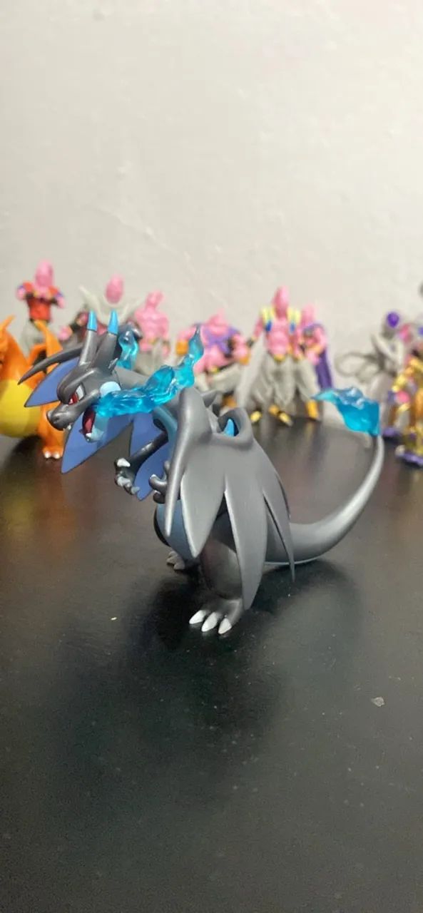 Pokémon charizard - Foto 4
