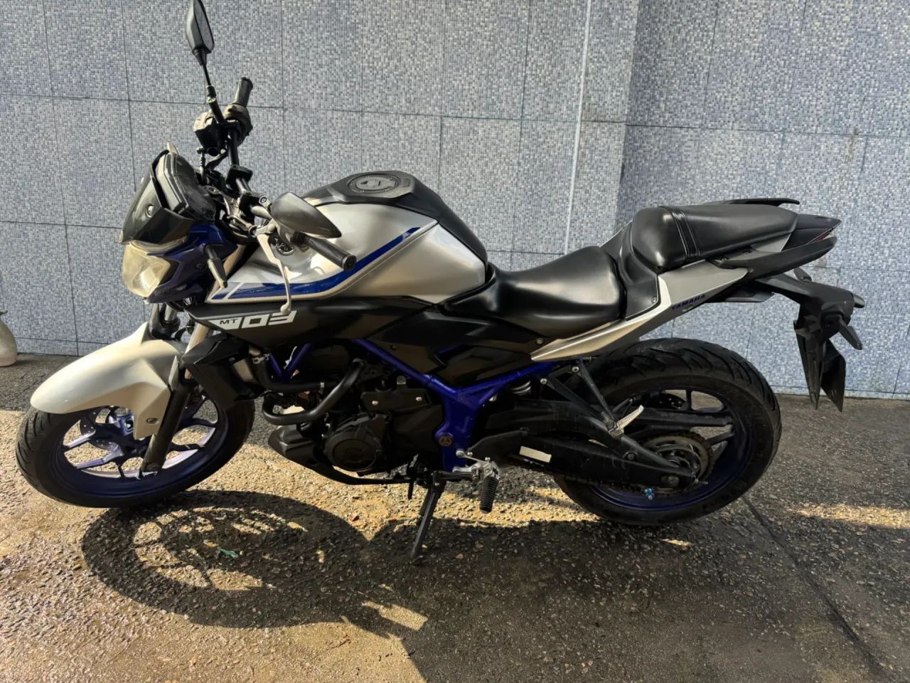 Yamaha MT03 2017 - Foto 2
