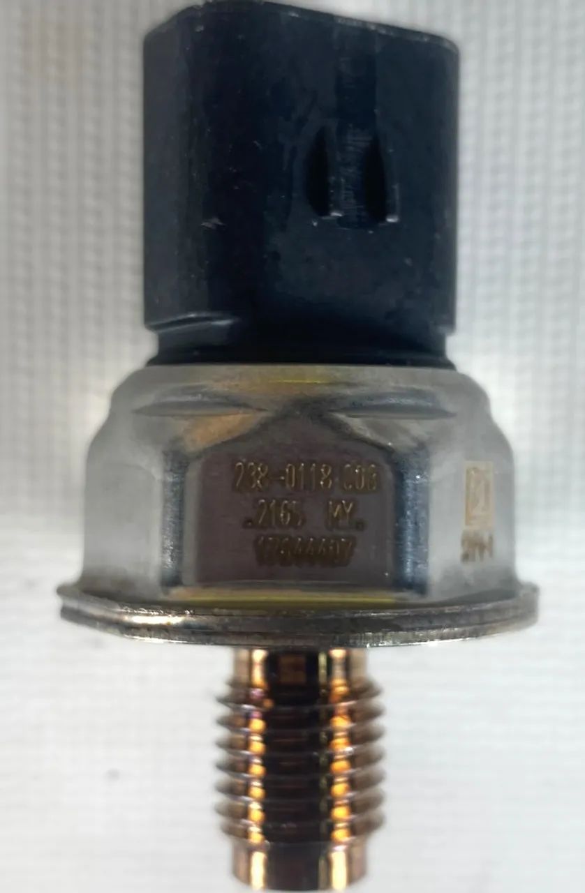 Sensor Pressão Combustível Cat 2380118 - Foto 3