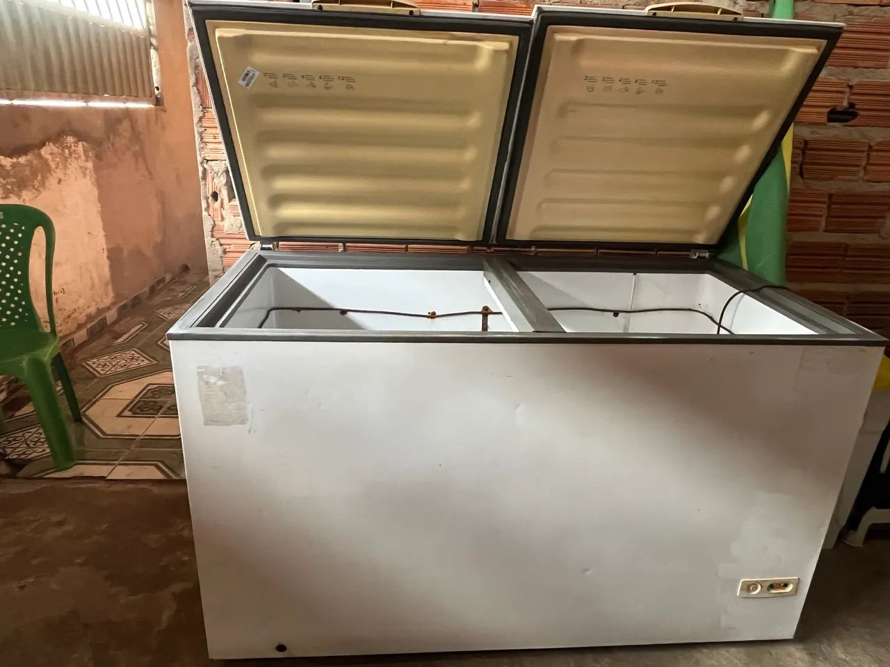 Freezer horizontal comercial de duas tampas