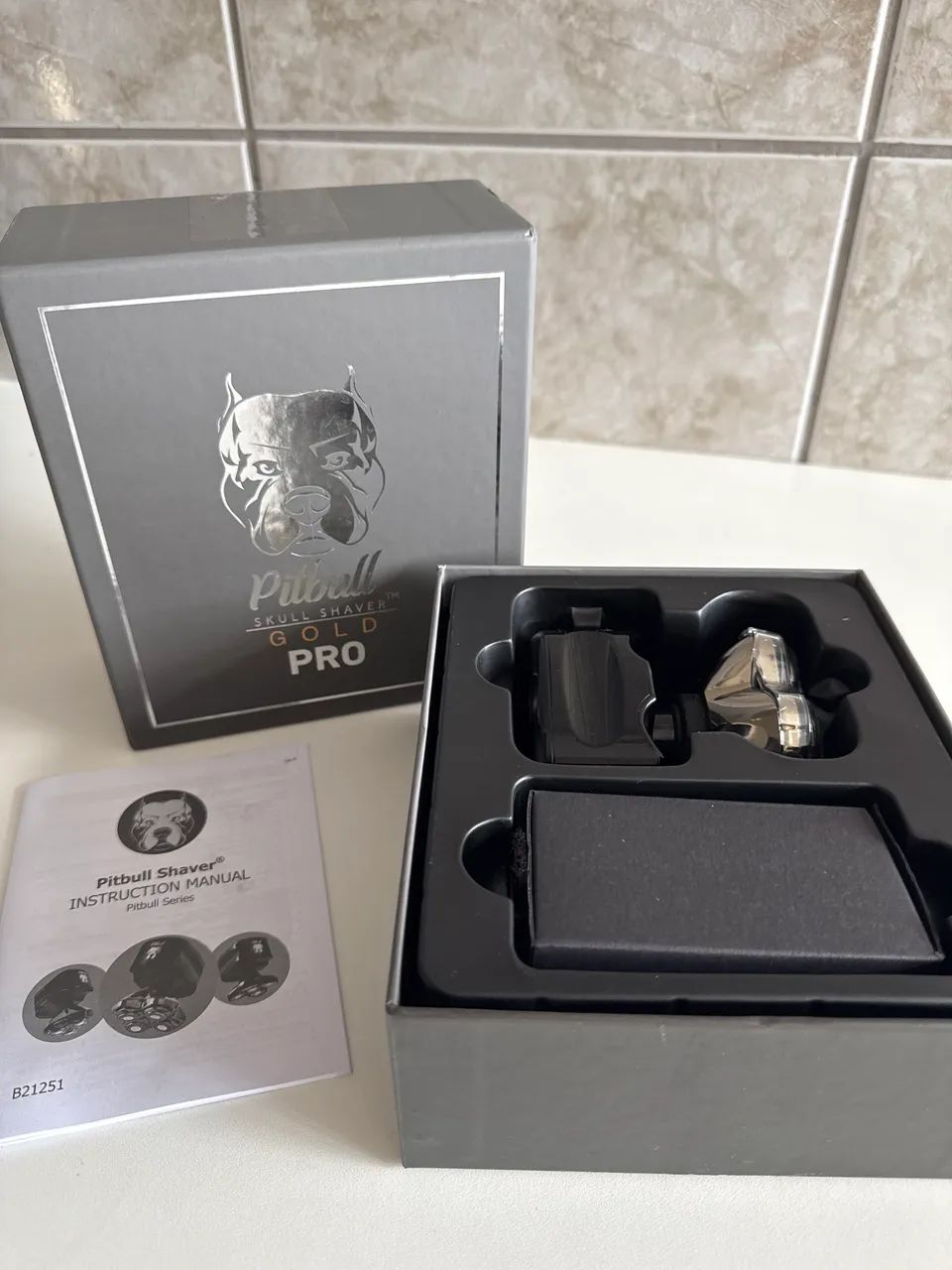 Pitbull Shaver Gold Pró barbeador para face e cabeça - Foto 2