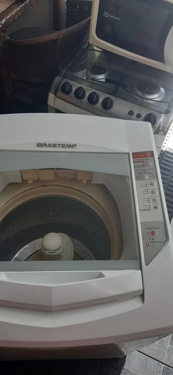 Máquina de lavar funcionando perfeitamente 