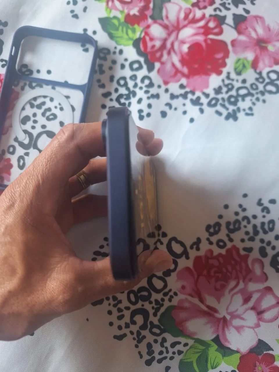 iPhone Xr na carcaça do 17 Pro impecável  - Foto 5