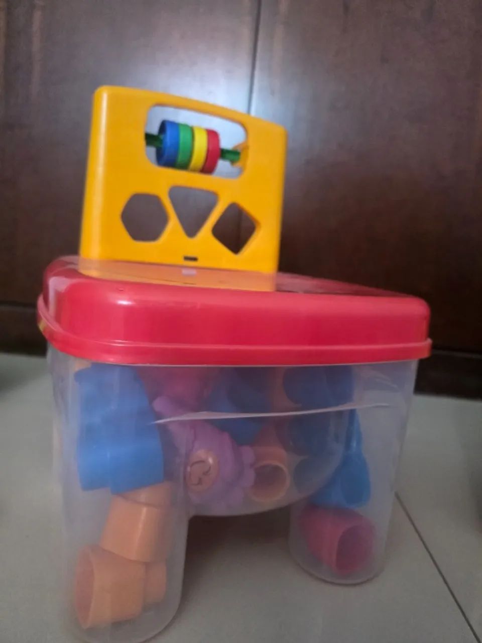 Cadeirinha com ábaco simples e brinquedo educativo infantil de montar - Foto 3