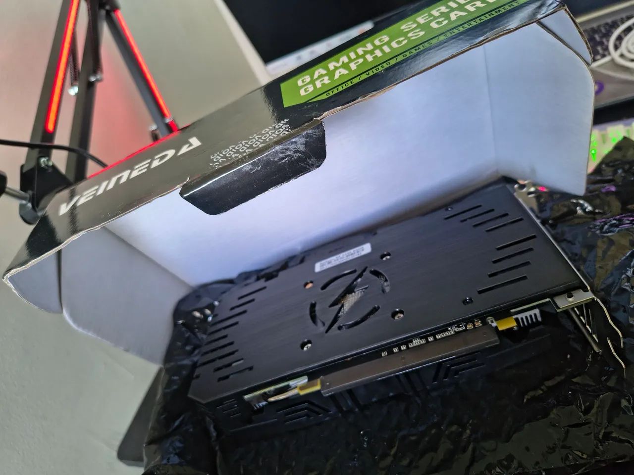 Placa de vídeo Radeon RX 5500 8GB  - Foto 2